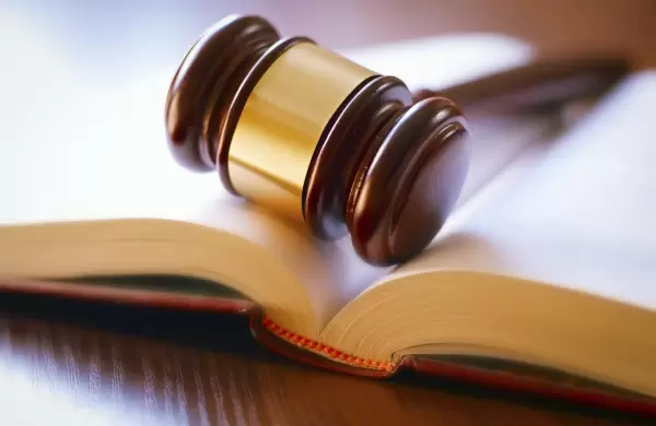 No a la pena de muerte financiera