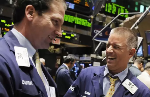 No slo Bitcoin, tambin la Bolsa de EE.UU bate rcords:  por qu el optimismo podra durar