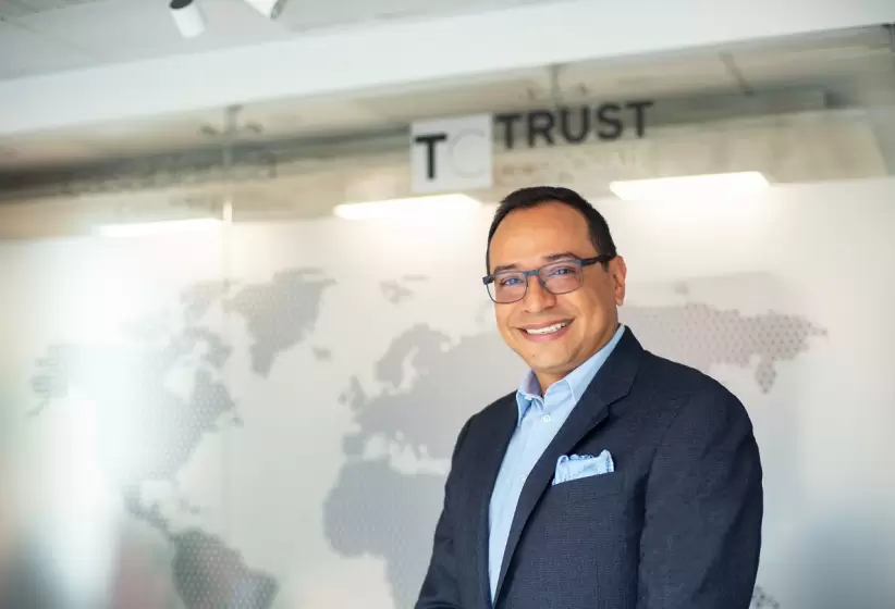 James hernandez, presidente y cofundador de trust corporate