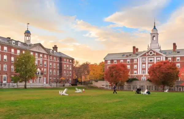 El antisemitismo le costó a Harvard millones de dólares: ¿cómo piensa solucionarlo?