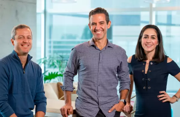 "El que muere rico, muere en desgracia": La postura del CEO de Nubank sobre la filantropa