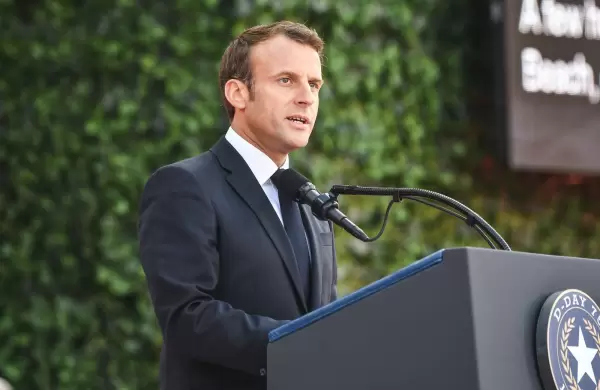 Fracasa intento de bloqueo y queda aprobada en Francia la reforma jubilatoria de Macron