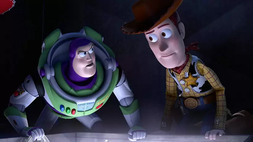Lightyear es una películas sobre Buzz Lightyear, personaje de Toy Story