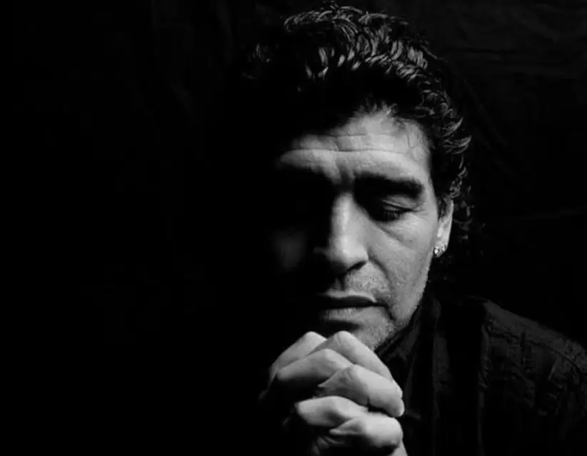 Lanzan los primeros NFTs oficiales de Diego Maradona