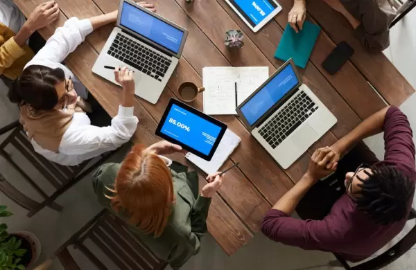 ¿Conoces bien a tu equipo? Las 30 preguntas del cuestionario Proust aplicadas al liderazgo y la motivación