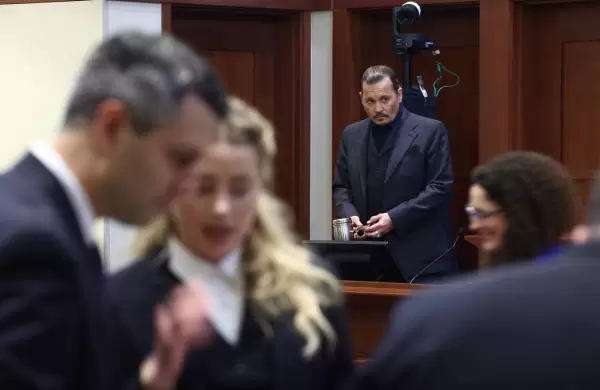 Según una encuesta, la imagen positiva de Johnny Depp cayó tras el juicio contra Amber Heard
