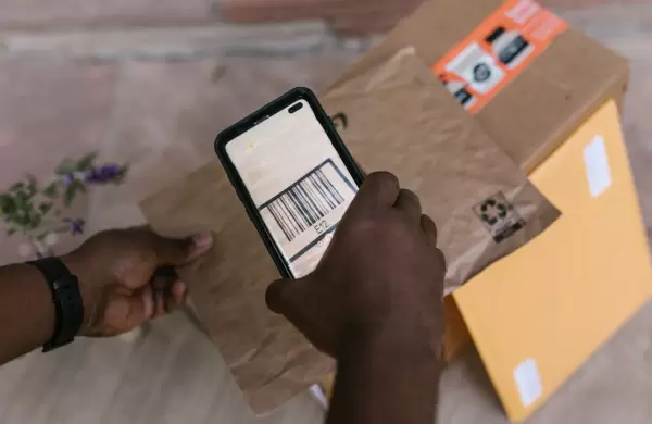 Desde bidets usados hasta cartas 'malditas': estas son las devoluciones ms inslitas por compras fallidas