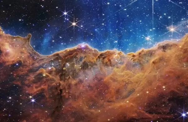 La NASA revela más imágenes del telescopio James Webb: galaxias, nebulosas y vapor de agua en un planeta