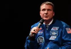 Astronauta de la NASA remarc que es importante "conservar la Tierra"