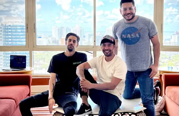 Ganar plata por gerenciar un equipo de fútbol en el metaverso: una startup lo hace realidad