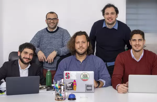 ¿Invertir en cannabis y minimizar riesgos? Uruguayos crean el primer fondo de tokens “cannábicos”