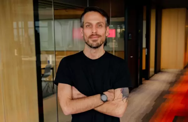 ¿Se puede erradicar el hambre desde una empresa privada y con tecnología? Uno de los cofundadores de PedidosYa dice que sí