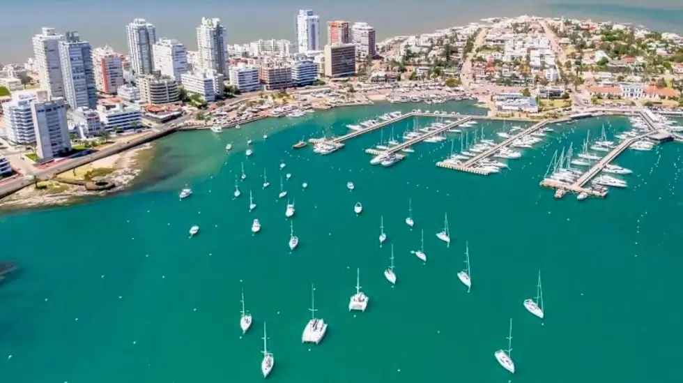 turismo uruguay punta del este puerto aerea