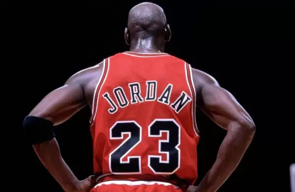 En "Air", Ben Affleck narra el trasfondo del histórico contrato firmado entre Nike y Michael Jordan