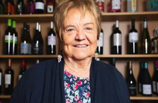 Así es María Isabel Mijares, la enóloga española que hace el vino más alto del mundo