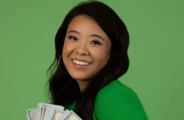 Se hizo millonaria a los 27 y da seis consejos para afrontar una crisis financiera