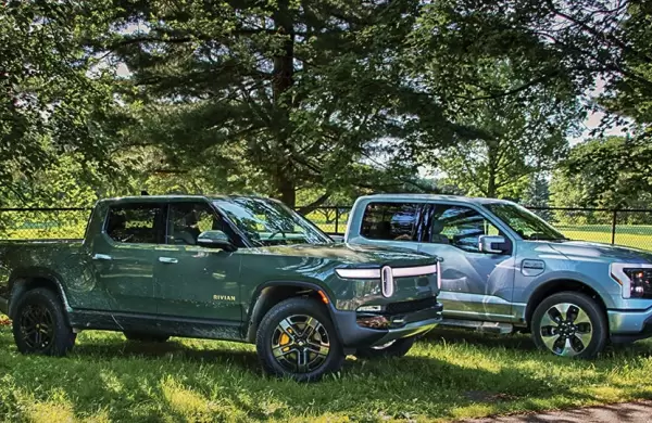 Forbes pone a prueba a dos elctricas: Ford F-150 Lightning versus Rivian R1T