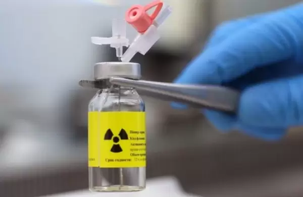 Qué significa para la medicina del futuro la nueva inversión de Merck en una startup de radiofármacos