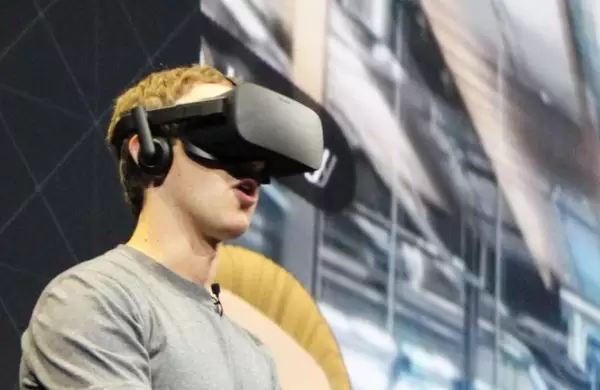 Mark Zuckerberg se alía con BMW para avanzar en la realidad virtual automovilística
