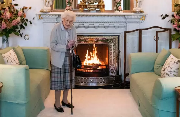 La historia de la última foto de la reina Isabel