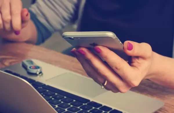 Fenicio revel quines compran por e-commerce en Uruguay, a qu horas y cunto gastan