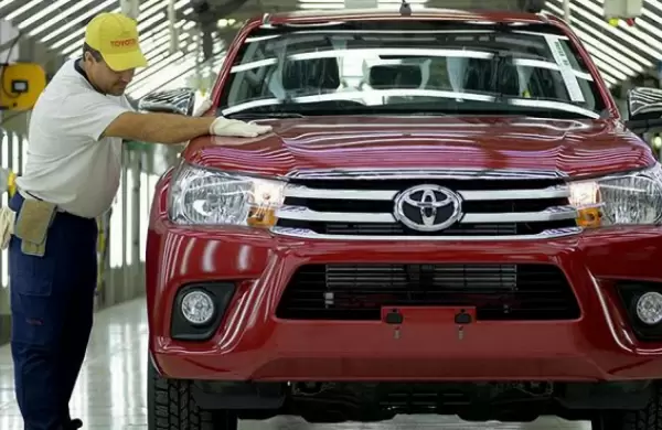 A pesar de la potencial recesión, Toyota visualiza una mejor producción de vehículos en 2023
