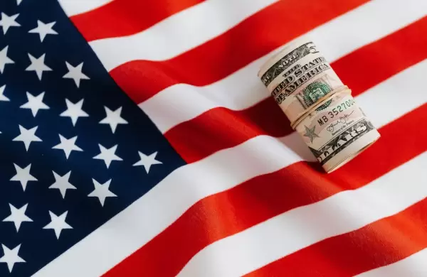 El dólar volvió a subir y rompió un récord del 1990