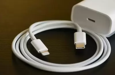 No tires el cargador de tu iPhone: esto es lo que significa el cambio de  USB-C de Apple - Forbes Argentina