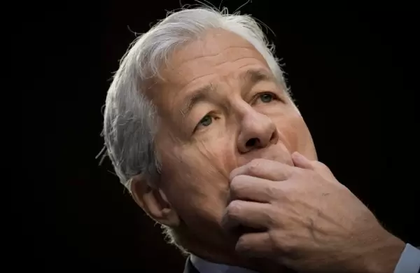 El CEO de JPMorgan y los heridos crypto: "Eran abuelas, personas de bajos ingresos y fue una pena"