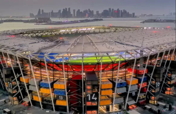 El innovador estadio de Qatar construido con 974 contenedores