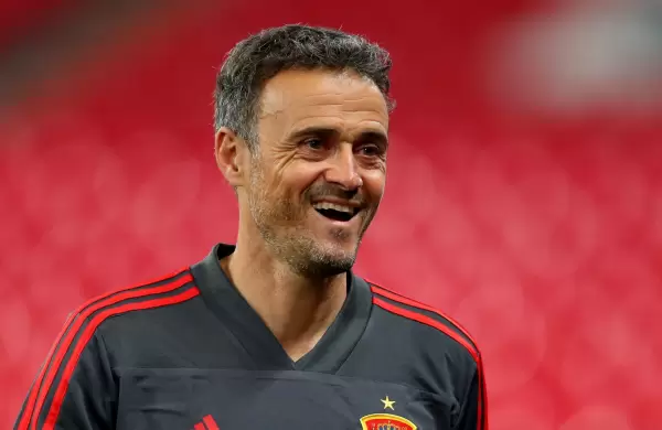 Luis Enrique, el "streamer ultra-fit" de la España que se supera a sí misma