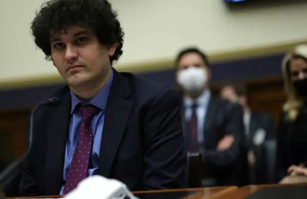 Exclusivo Forbes: la defensa legal de Sam Bankman-Fried se financia con dinero de Alameda que le regal a su padre