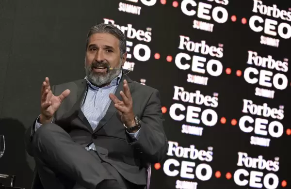 VIDEO | Gustavo Trelles, lder de Santander Uruguay: "Lo que hoy es exitoso puede que no lo sea en tres aos"