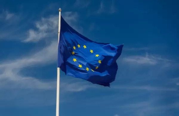 El acuerdo entre el Mercosur y la Unión Europea vuelve a estar en el aire por la crisis política en España y la verborragia de Lula