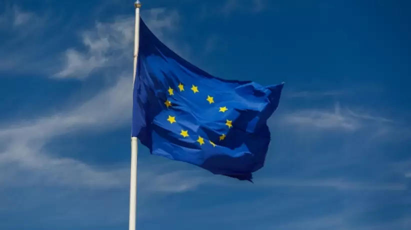 Bandera Unin Europea. Fuente: Wikimedia Commons.