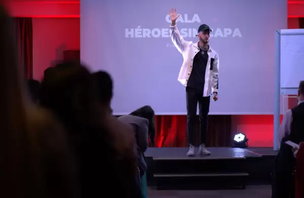 Quin es Javier Rodrguez: el coach autodidacta que se inspir en Tony Robbins y ayuda a otros a crear negocios rentables y escalables