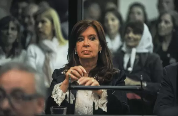 Causa Vialidad: Cristina Kirchner fue condenada a seis aos de prisin e inhabilitacin perpetua para ejercer cargos pblicos