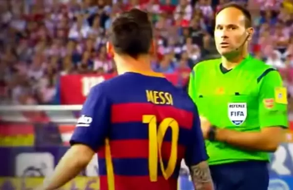 Asi es Mateu Lahoz, el árbitro que dirigirá Argentina y Países Bajos y que tiene dos deudas con Lionel Messi