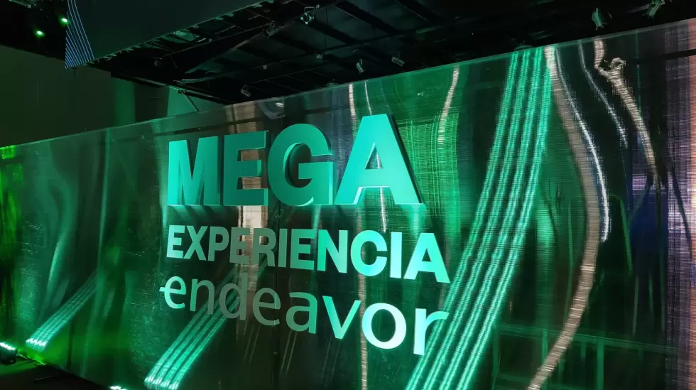 mega experiencia endeavor