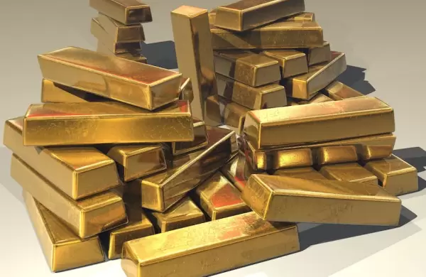Esenciales de Forbes: Qué valor tocará el oro en 2023