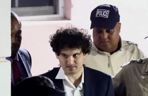 Así son los desesperados esfuerzos de Sam Bankmam-Fried para recuperar su libertad