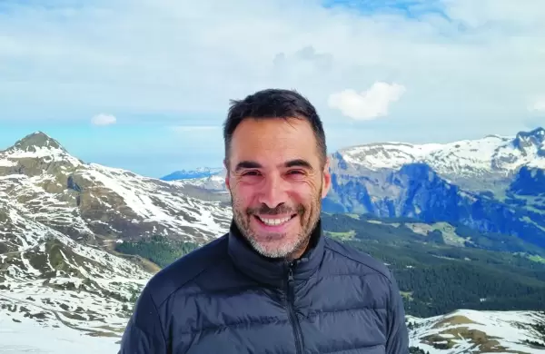 Aprendizajes de Alex Malachowski en su primer trabajo que hoy lo ayudan a liderar 100 colaboradores en Nuevocentro