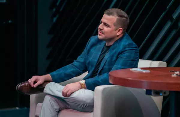 Fue el rey de los memes y fund una empresa internacional que conecta marcas con artistas, emprendedores e influencers