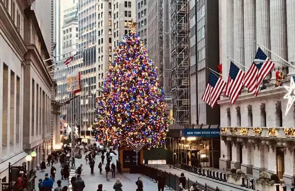 Los gráficos muestran que se acerca una "compra navideña" en Wall Street
