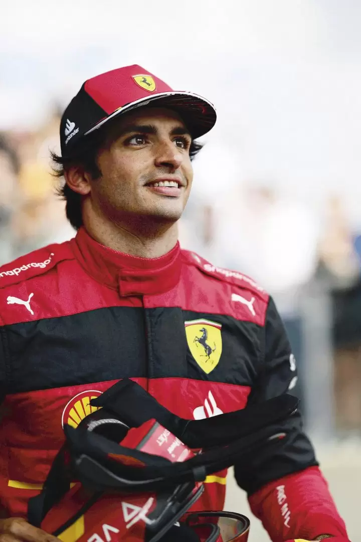 sportbiz - diciembre 2022 - carlos sainz