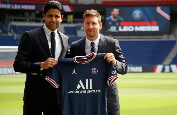 Un familiar del dueño del PSG aseguró que Messi cambiará de club: a qué país iría y cuánto estarían dispuestos a pagar