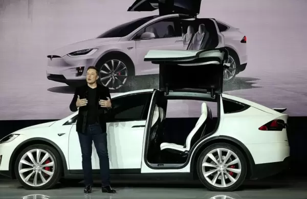 Elon Musk podría revelar un Tesla de US$ 25.000: todo lo que sabemos hasta ahora