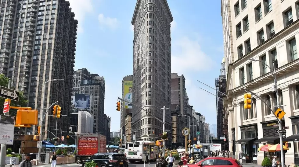 Flatiron Building,