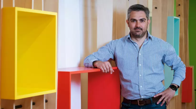 Damián Lachaga, CEO de la papelería, librería y juguetería Mosca.
