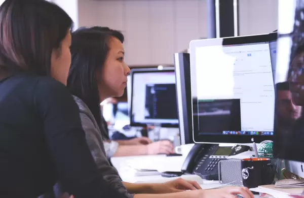 Cinco claves para coordinar equipos de desarrolladores IT